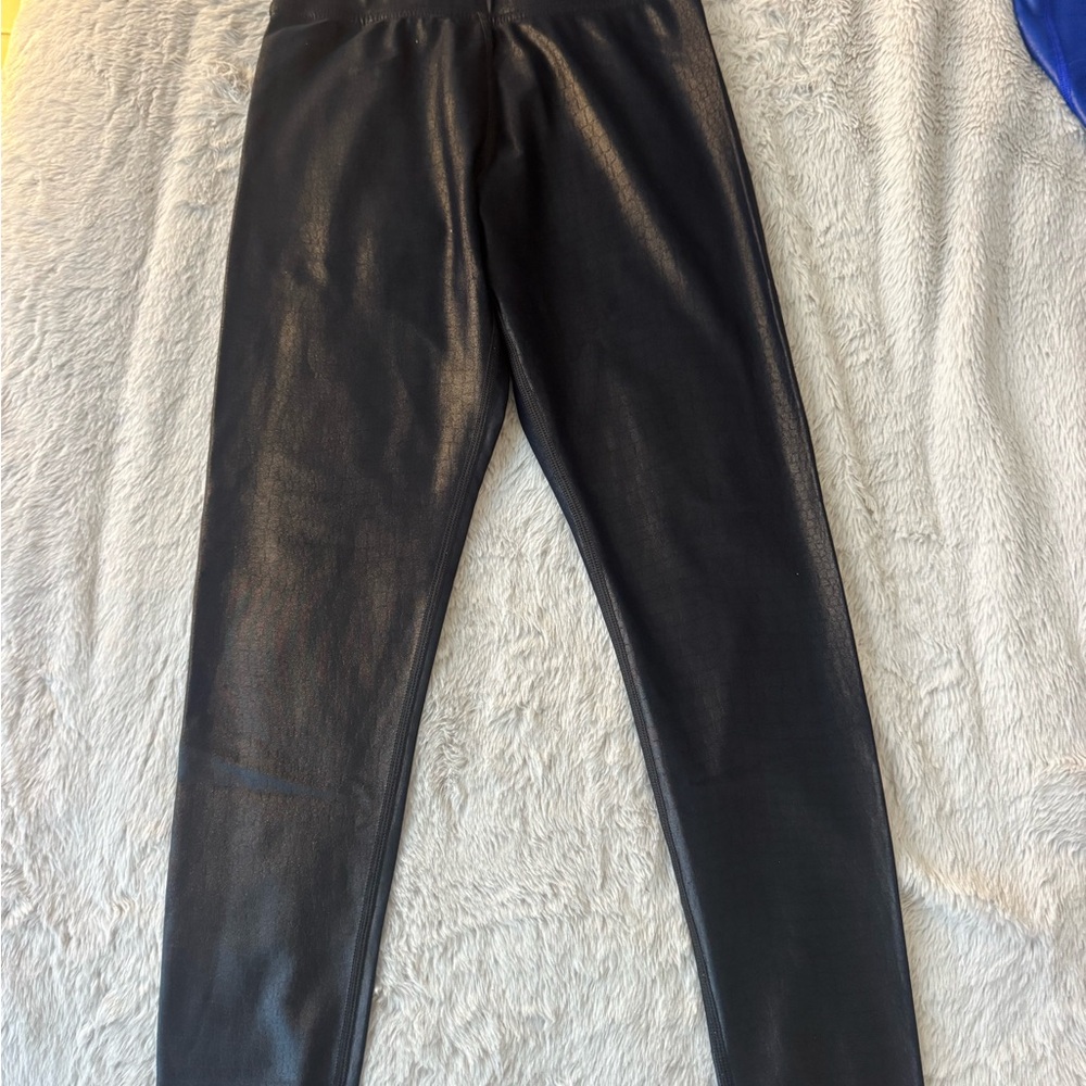 Carbon38 Black Leggings